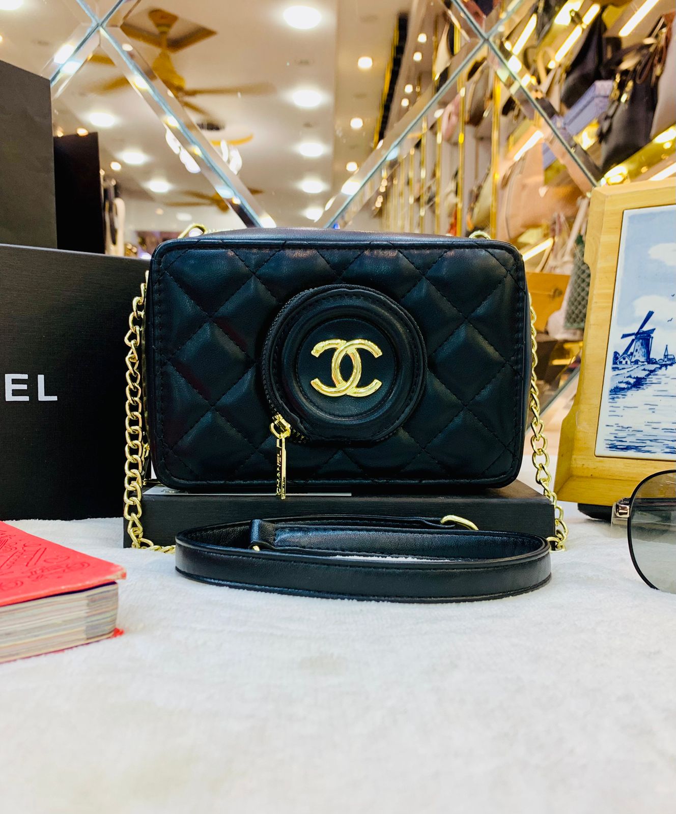 CHANEL CROSSBODY BAG